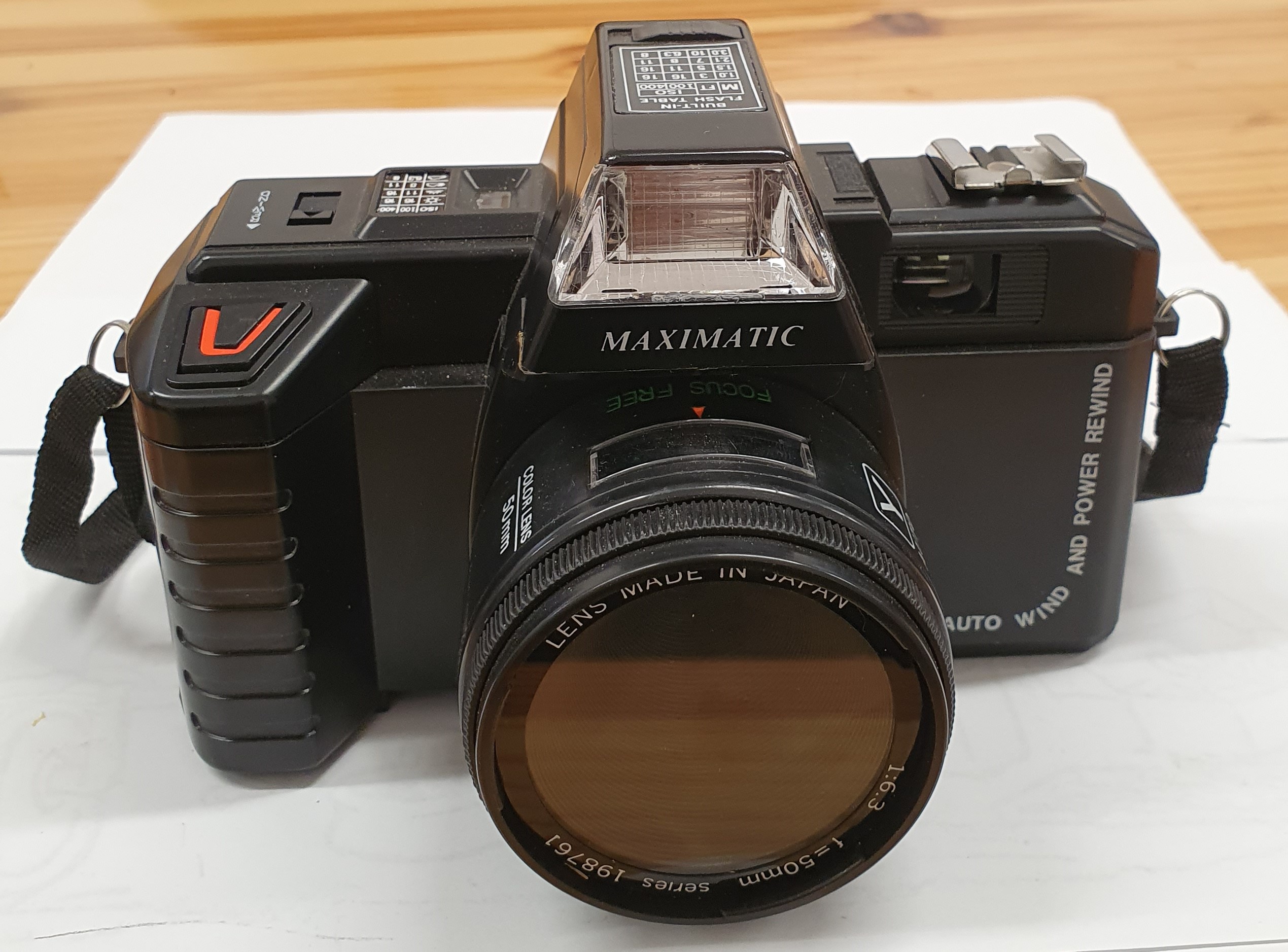 מצלמה MAXIMATIC  